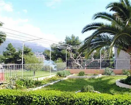 Zvonimir Hotel 3*