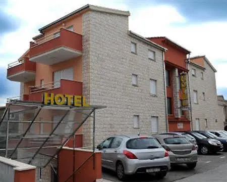 Zvonimir Hotel Split